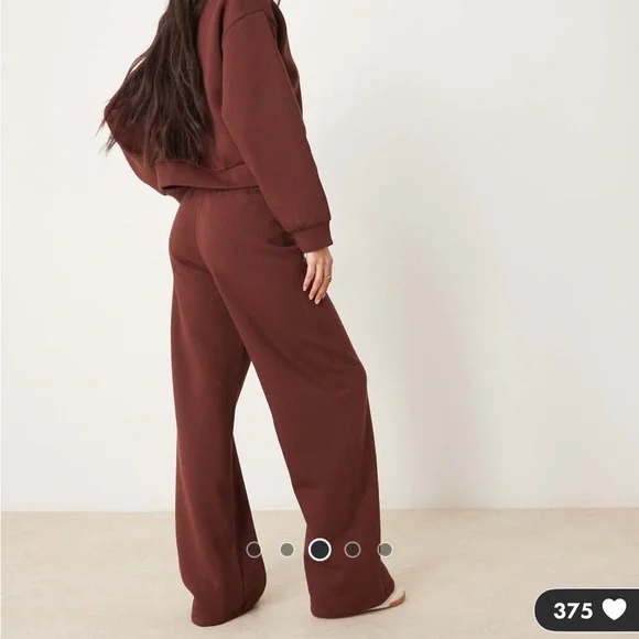ASOS DESIGN Chocolate Sweatpants and Sweatshirt Set - Picture 3 of 4